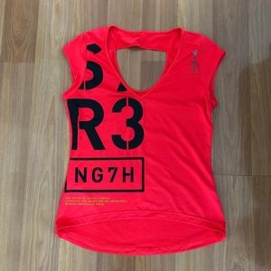Reebok T-shirt size XS